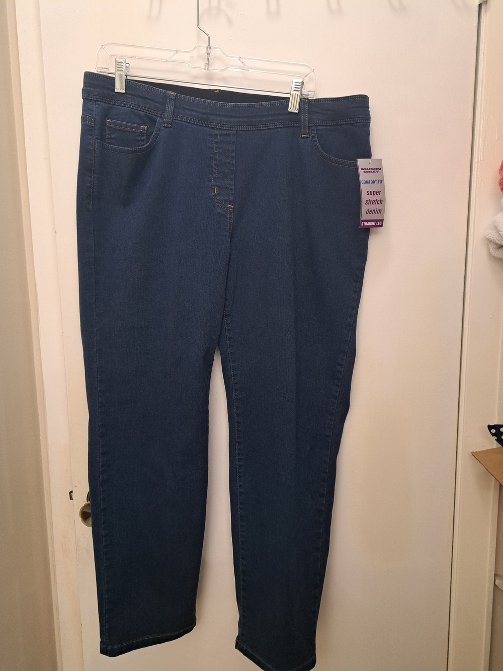 Comfort Stretch Dark Blue Women’s Jeans